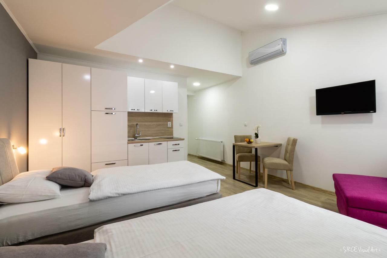 Apartmani Gundulic Осиек Экстерьер фото